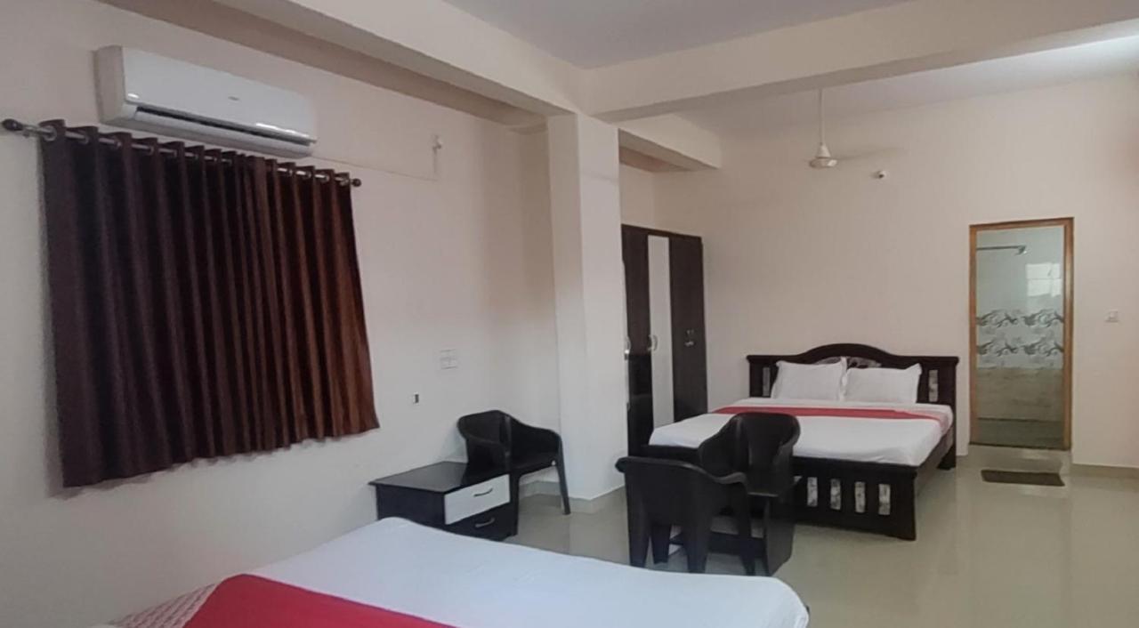 Anjaneya Comforts Shivamogga Exterior foto